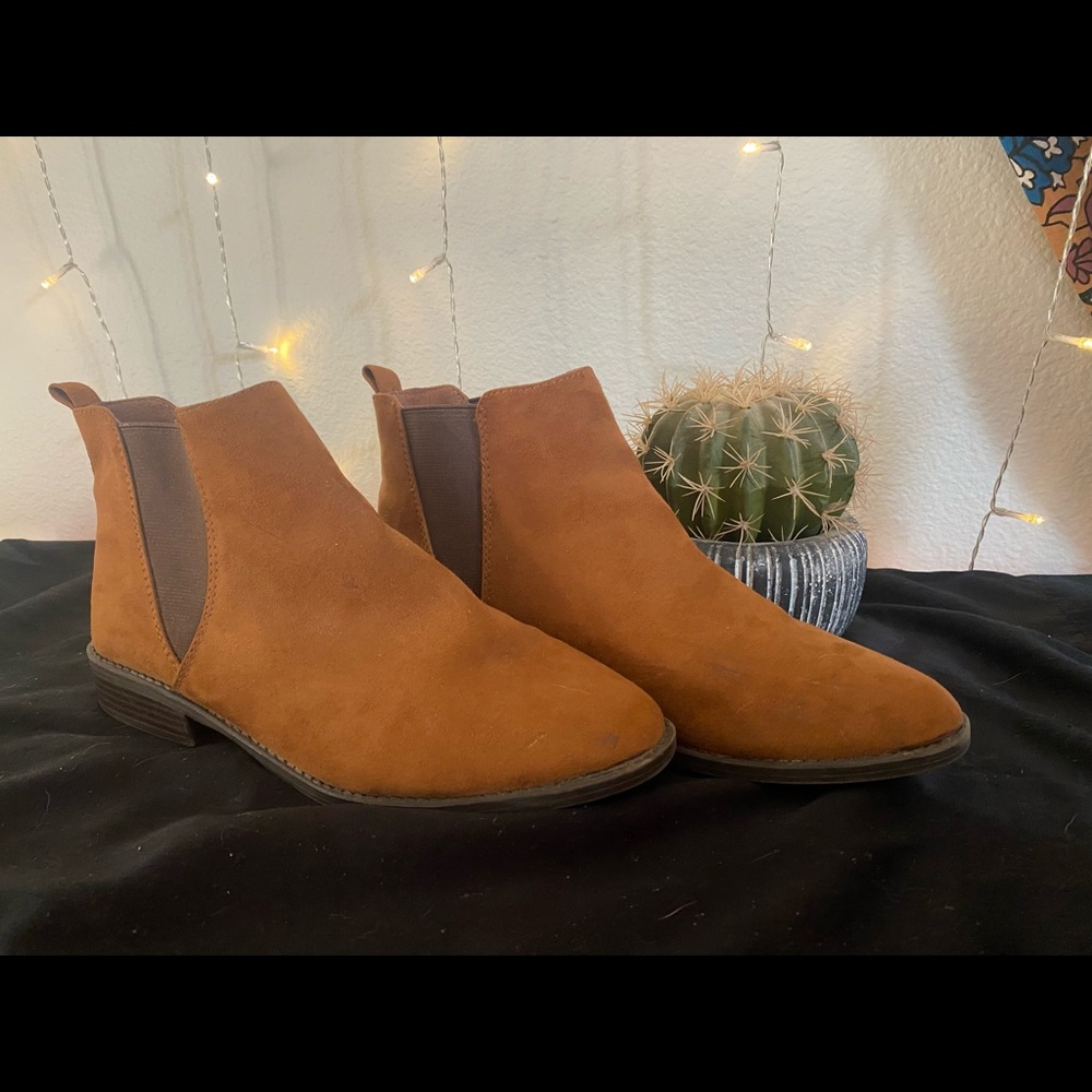 City Street Suede boots